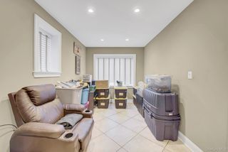 6 Oxford Avenue, Massapequa, NY 11758