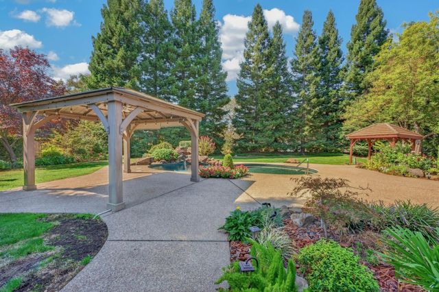 6870 Leibinger Ln, Granite Bay, CA 95746