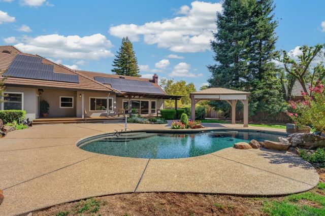 6870 Leibinger Ln, Granite Bay, CA 95746