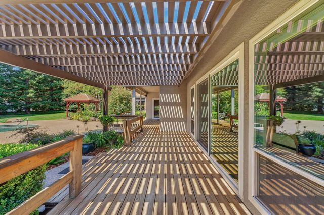 6870 Leibinger Ln, Granite Bay, CA 95746