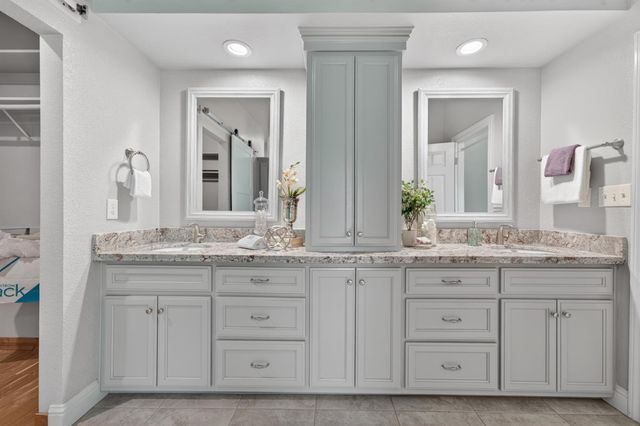 6870 Leibinger Ln, Granite Bay, CA 95746