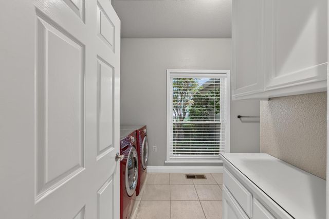 6870 Leibinger Ln, Granite Bay, CA 95746