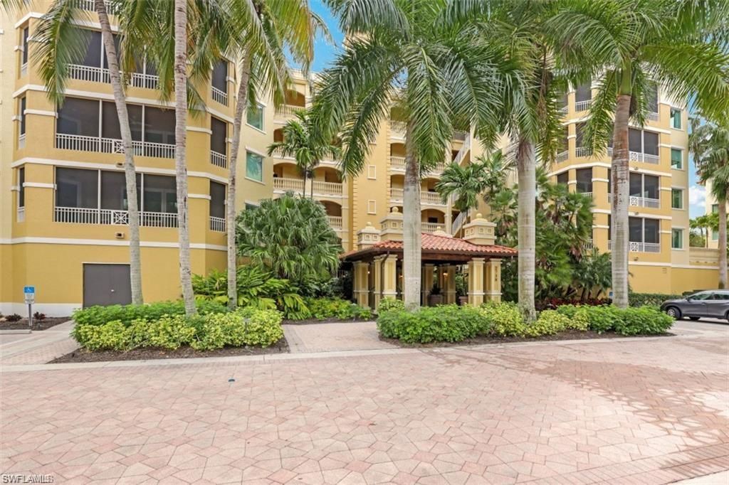 2738 Tiburon BLVD E B301, NAPLES, FL 34109 — exterior