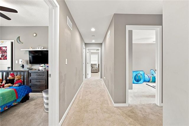16110 kentucky View Drive, Belton, MO 64012