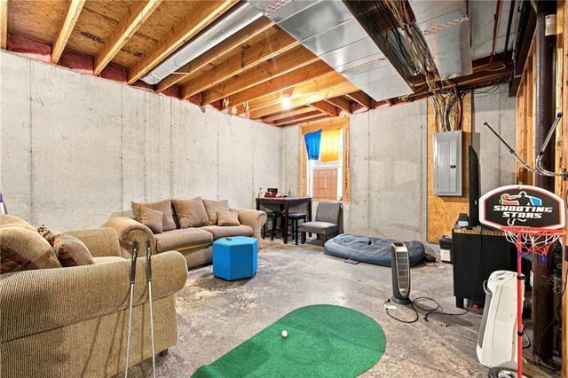 16110 kentucky View Drive, Belton, MO 64012