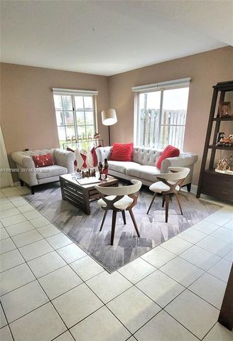 13661 SW 119th Ave, Miami, FL 33186