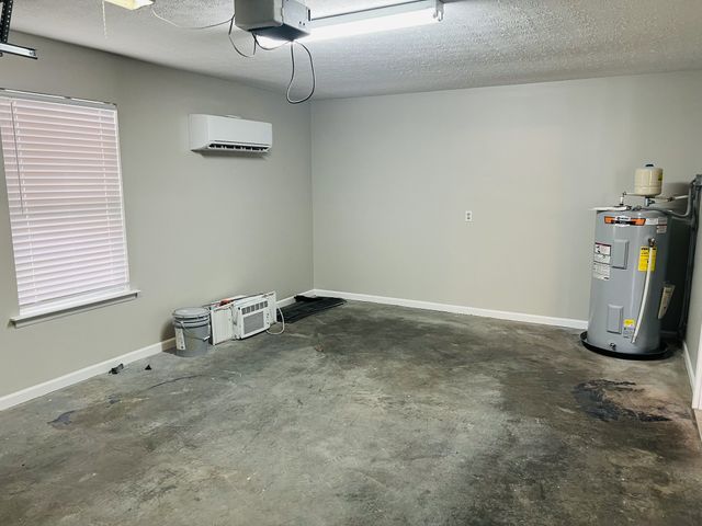 313 Cottonwood Dr, Shelbyville, TN 37160