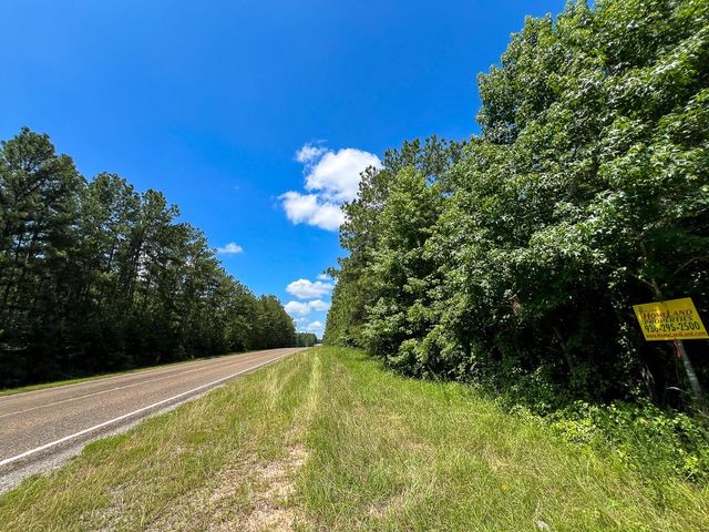 12 Rec Road 255, Colmesneil, TX 75938