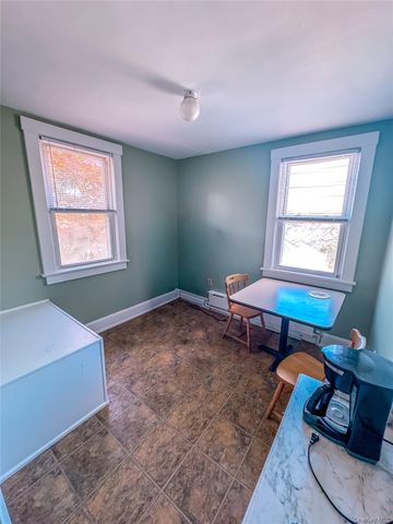 59 Chatterton Avenue, White Plains, NY 10606