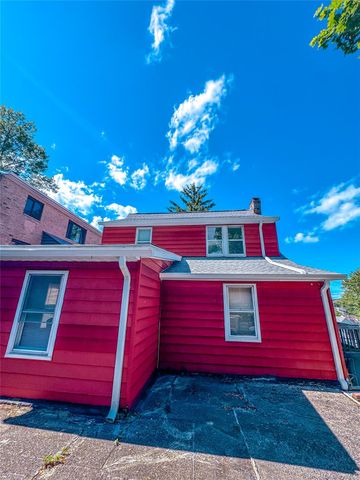 59 Chatterton Avenue, White Plains, NY 10606