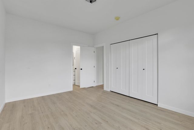 1733 E Lacrosse Ave, Spokane, WA 99207