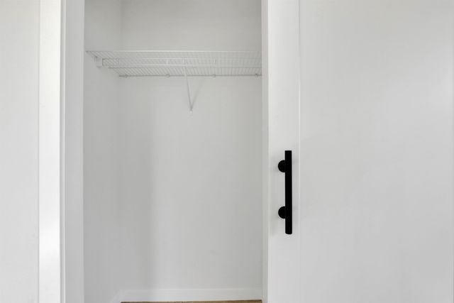 1733 E Lacrosse Ave, Spokane, WA 99207