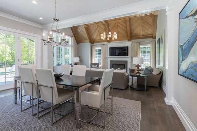 8 Hidden Road, Weston, MA 02493