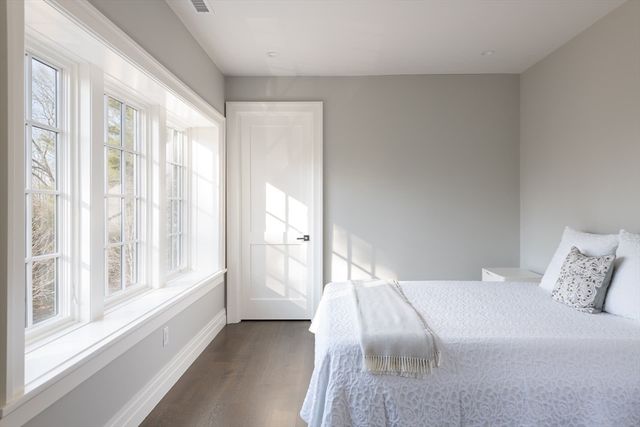 8 Hidden Road, Weston, MA 02493