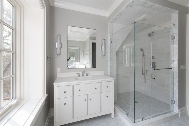 8 Hidden Road, Weston, MA 02493