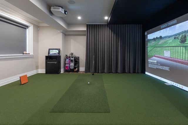 8 Hidden Road, Weston, MA 02493