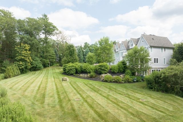 8 Hidden Road, Weston, MA 02493