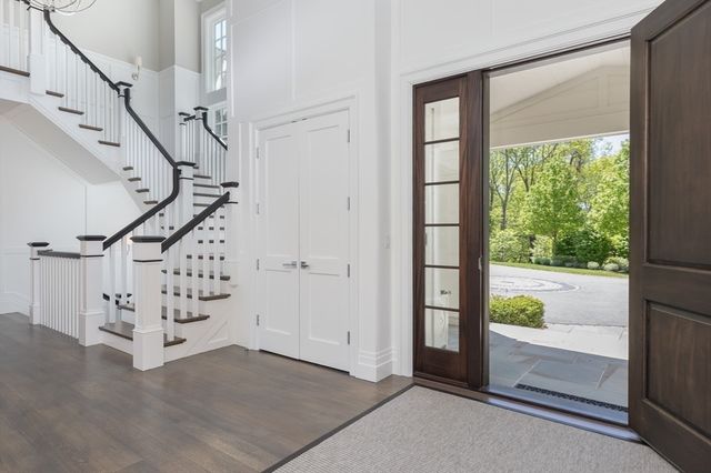 8 Hidden Road, Weston, MA 02493