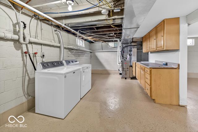 50 S Brentwood Avenue, Indianapolis, IN 46229