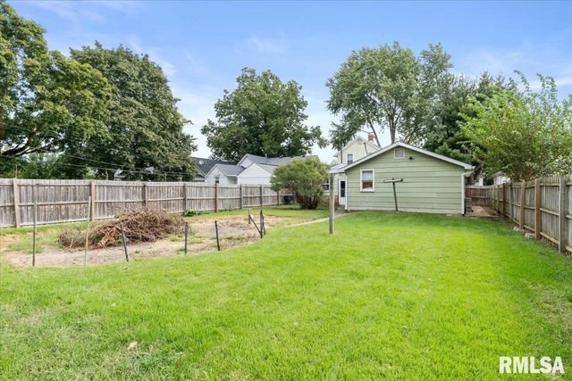 1119 RUTLEDGE Street, Springfield, IL 62702