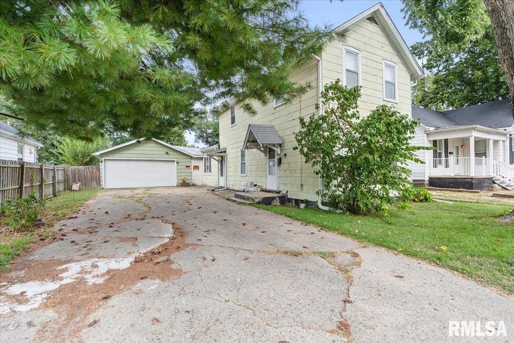 1119 RUTLEDGE Street, Springfield, IL 62702