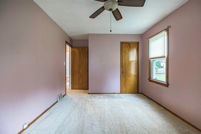 1415 COLD SPRING Drive, Erie, PA 16508