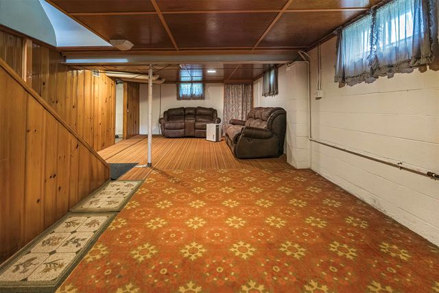 1415 COLD SPRING Drive, Erie, PA 16508