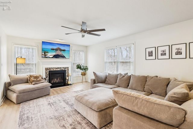 3781 Parkside Reserve Street, Vermilion, OH 44089