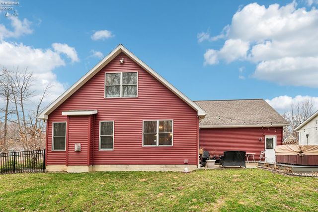 3781 Parkside Reserve Street, Vermilion, OH 44089