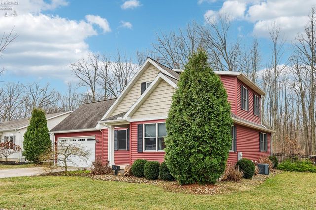 3781 Parkside Reserve Street, Vermilion, OH 44089