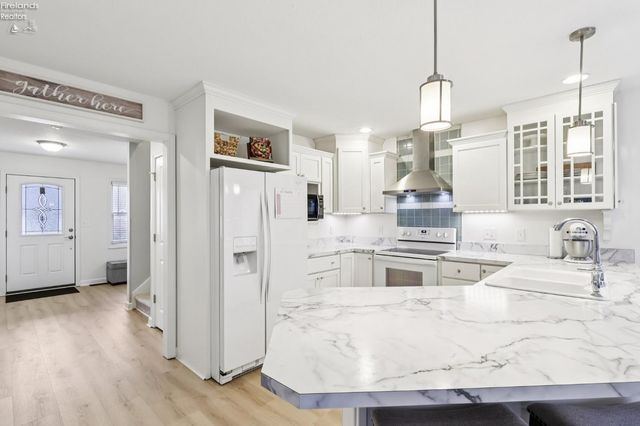 3781 Parkside Reserve Street, Vermilion, OH 44089