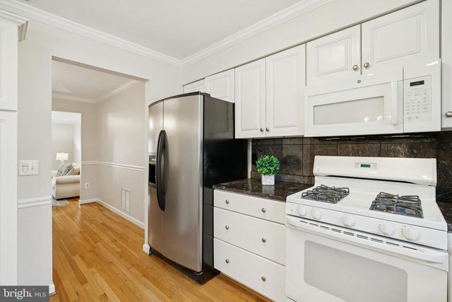 7810 ASHLEY GLEN RD, Annandale, VA 22003