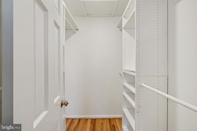 7810 ASHLEY GLEN RD, Annandale, VA 22003