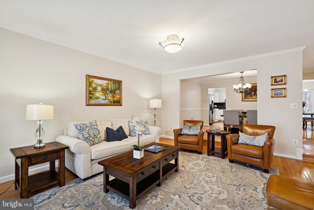 7810 ASHLEY GLEN RD, Annandale, VA 22003