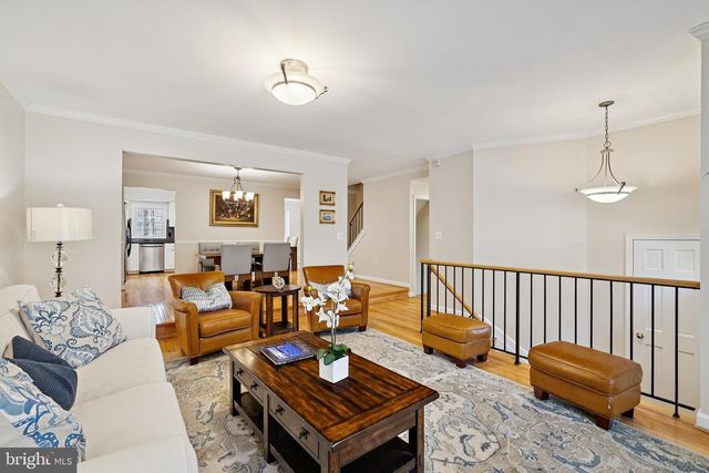 7810 ASHLEY GLEN RD, Annandale, VA 22003