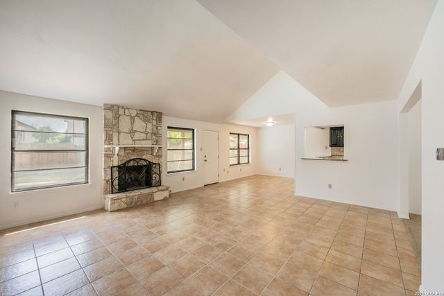 6122 RIDGEBROOK ST, San Antonio, TX 78250