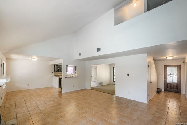 6122 RIDGEBROOK ST, San Antonio, TX 78250
