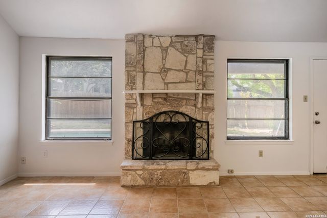 6122 RIDGEBROOK ST, San Antonio, TX 78250