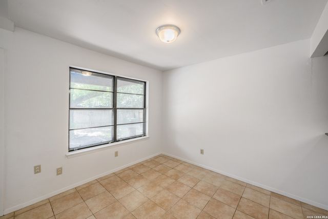 6122 RIDGEBROOK ST, San Antonio, TX 78250