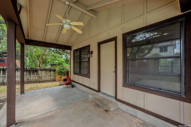 6122 RIDGEBROOK ST, San Antonio, TX 78250