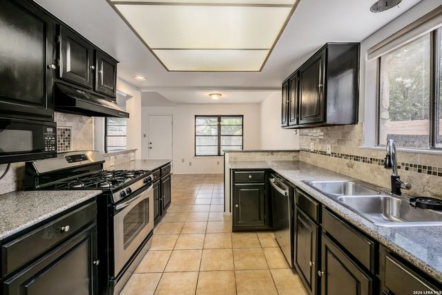 6122 RIDGEBROOK ST, San Antonio, TX 78250