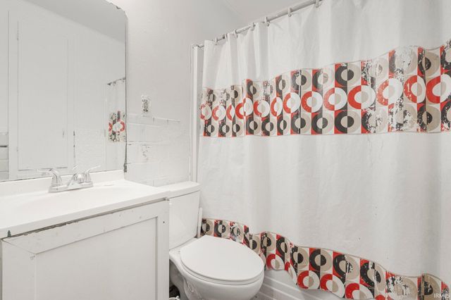 401 W Fairfax Avenue, Fort Wayne, IN 46807