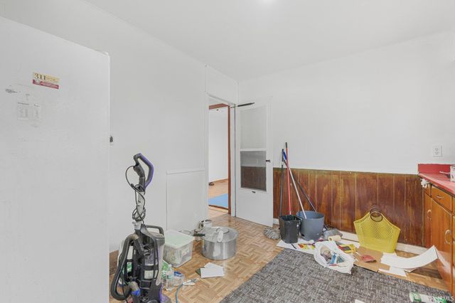 401 W Fairfax Avenue, Fort Wayne, IN 46807