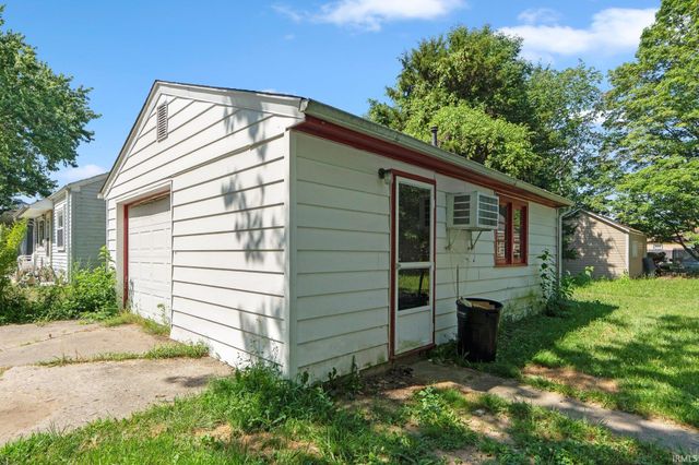 401 W Fairfax Avenue, Fort Wayne, IN 46807