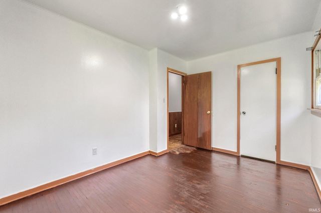 401 W Fairfax Avenue, Fort Wayne, IN 46807