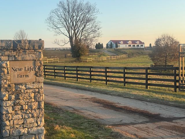 3360 Shannon Run Road, Versailles, KY 40383