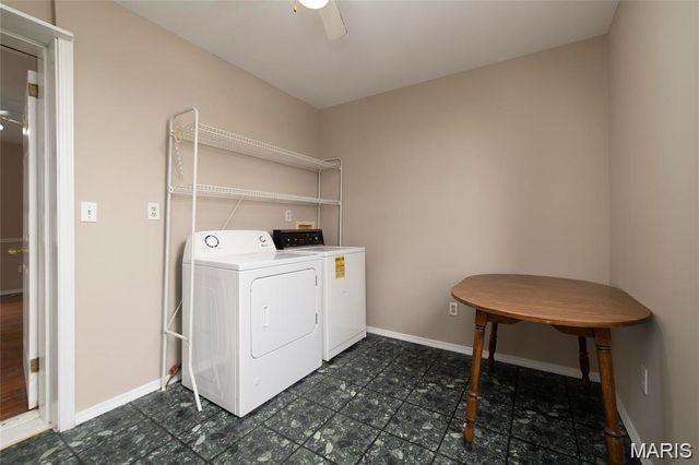 317 E 4th Street, Washington, MO 63090