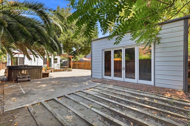 140 2nd Street, Gilroy, CA 95020