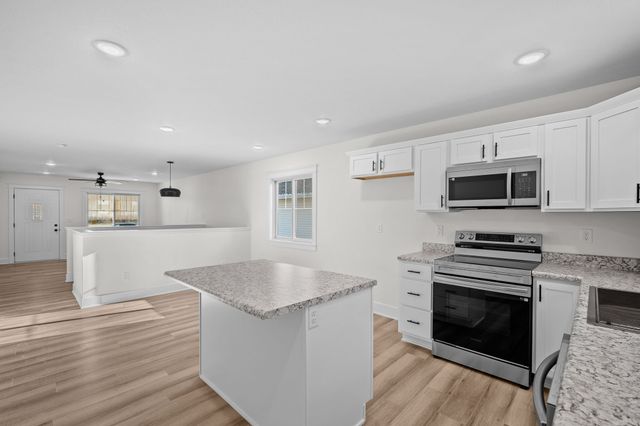 2505 Shaw Street, Des Moines, IA 50317