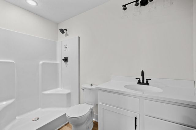 2505 Shaw Street, Des Moines, IA 50317